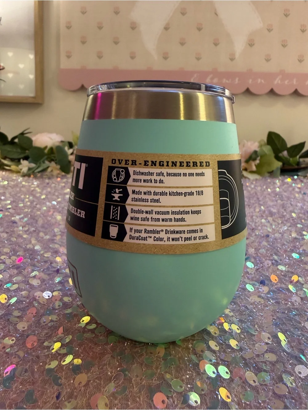 NWT YETI Rambler 10 oz Wine Tumbler in ‘Seafoam’